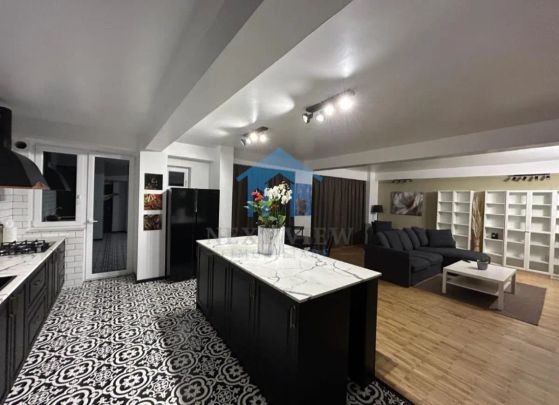 Apartament 3 camere, Andrei Muresanu - Fotografie 1