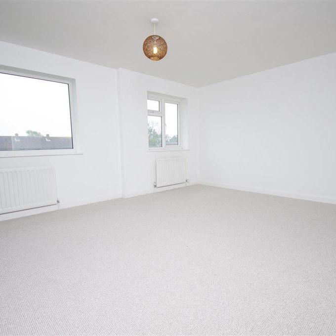 2 bedroom maisonette to rent - Photo 1