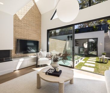 11 Plowman Street, North Bondi NSW 2026 - House For Rent | Domain - Photo 1