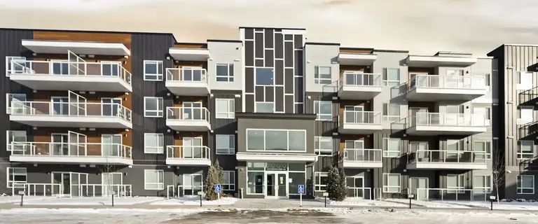 Beautiful Brand New Calgary 2 Bed/2 Bath Condo - Furnished! | 3206 - 550 Belmont Street Southwest, Calgary - Photo 1