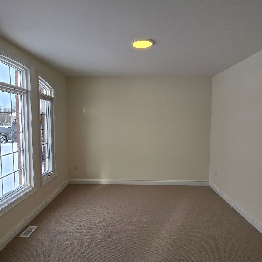 For Lease - 61 Ruby Ridge, Oro-Medonte, Ontario - Photo 1