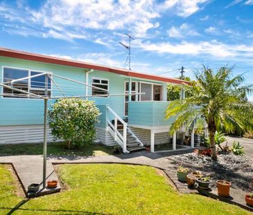 Stunning and Comfortable - Photo 5