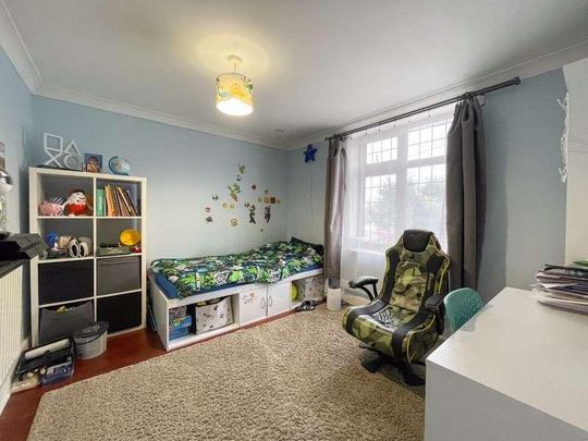 Singlewell Road, Gravesend, Kent, DA11 - Photo 1