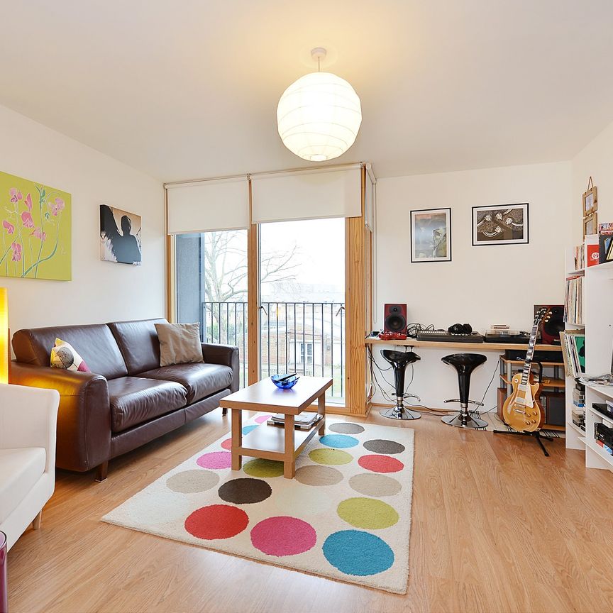 Beaufort Court, 49 Lillie Road, Hammersmith and Fulham, London, SW6 - Photo 1