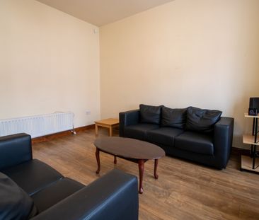 Chestnut Avenue, Hyde Park, Leeds, LS6 1AZ - Photo 2