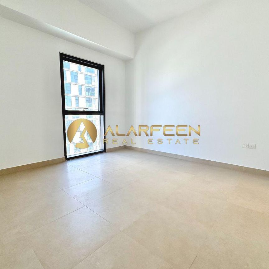 New Building | Unfurnished | Near Metro Station - Photo 1