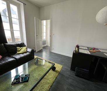 LOCATION MEUBLÉE A L'ANNEE ! - Photo 1