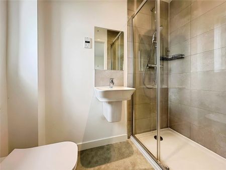 2 bedroom semi-detached house to rent - Photo 3