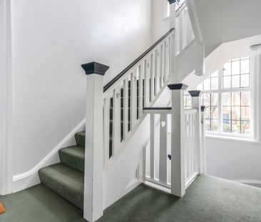 2 bedroom apartment to rent Lynwood Road, KT17 - Photo 5