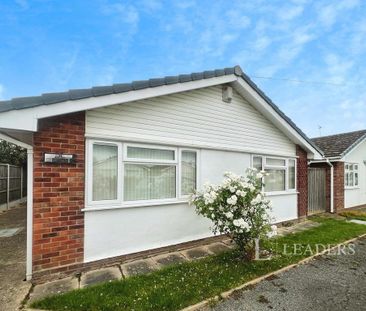 2 bedroom bungalow to rent - Photo 2