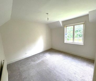 4 bedroom detached house to rent - Photo 6
