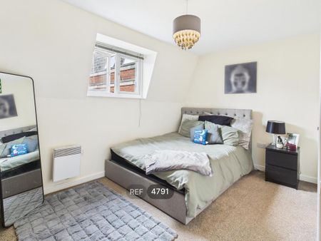 2 bedroom apartment to rent - Photo 4