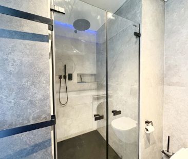 DANUBEFLATS: Elegant möbliertes Studio mit Cityblick: Doorman, Gym,... - Photo 5