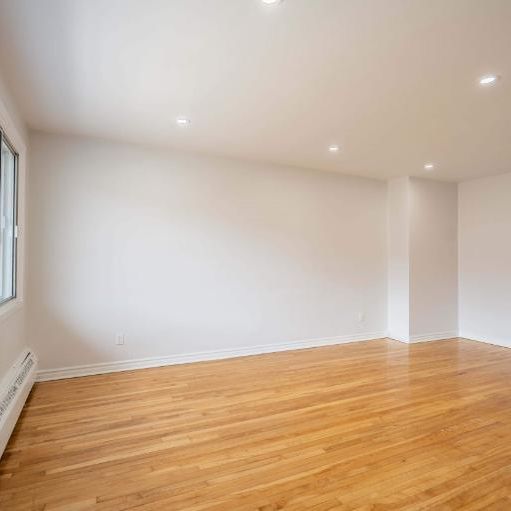 🟢UN MOIS GRATUIT*🟢 🏡 1 chambre lumineuse |1 290 $/mois - Photo 1