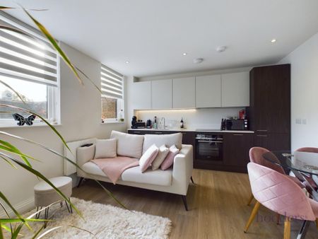 1 bedroom apartment to rent - Photo 2