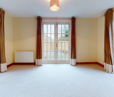 3 bedroom detached house to rent - Photo 3
