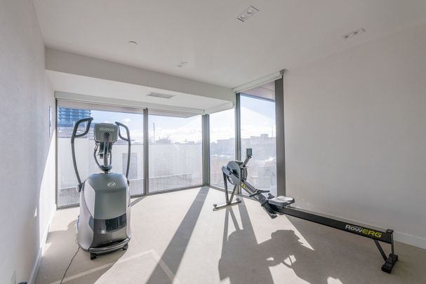 For Lease - 1195 The Queensway N/A Unit# 404, Toronto, Ontario - Photo 1