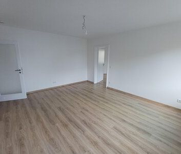 zentrale großzügige 2,5 Zimmer Wohnung - Photo 3