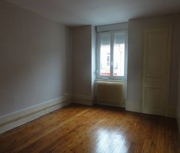 Location Appartement 4 pièces 88m² LE CREUSOT 71200 - Photo 6
