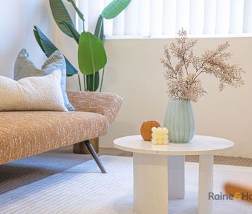 Renovated & Spacious Two-Bedroom Unit in Prime North Parramatta - Photo 2