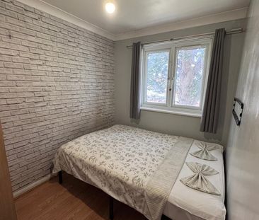 Room in a Shared House, Atherton Road, E7 - Photo 4