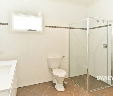 Well Presented one Bedroom Unit! - Photo 2