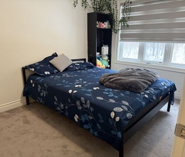 For Lease - 29 Lady Evelyn Crescent, Brampton, Ontario - Photo 3