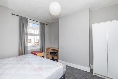 4 bedroom house share to rent - Photo 4