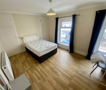 4 bedroom house to rent - Photo 6