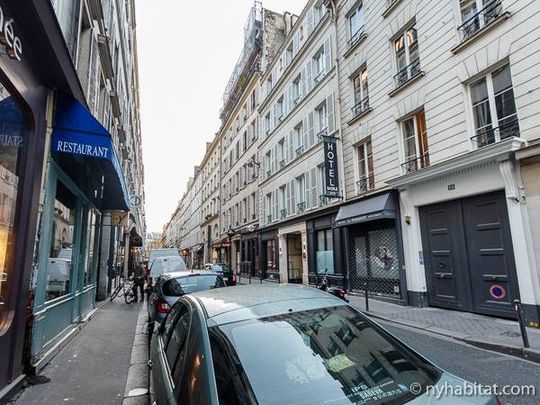 Logement à Paris, Location meublée - Photo 1