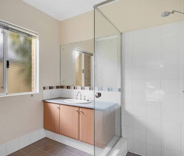 Coastal Family Oasis - Photo 2