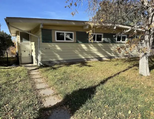 Brand New Renovated 2-Bedroom, 1-Bathroom basement suite duplex | 913 McKinnon Drive Northeast, Calgary - Photo 1