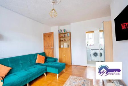 2 Bedroom Flat To Rent - Photo 2