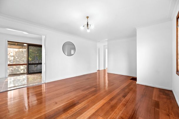 1 Mountfield Rd , MITCHAM - Photo 1