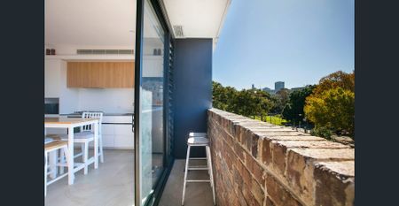 New furnished apartment in building w/ rooftop - Photo 3