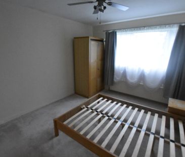 3 bedroom detached bungalow To Let in Preston - Photo 4