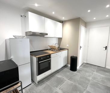 Location Appartement 3 pièces 52m² ST ETIENNE 42100 - Photo 6