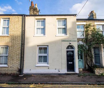 3 bedroom terraced house to rent - Photo 2