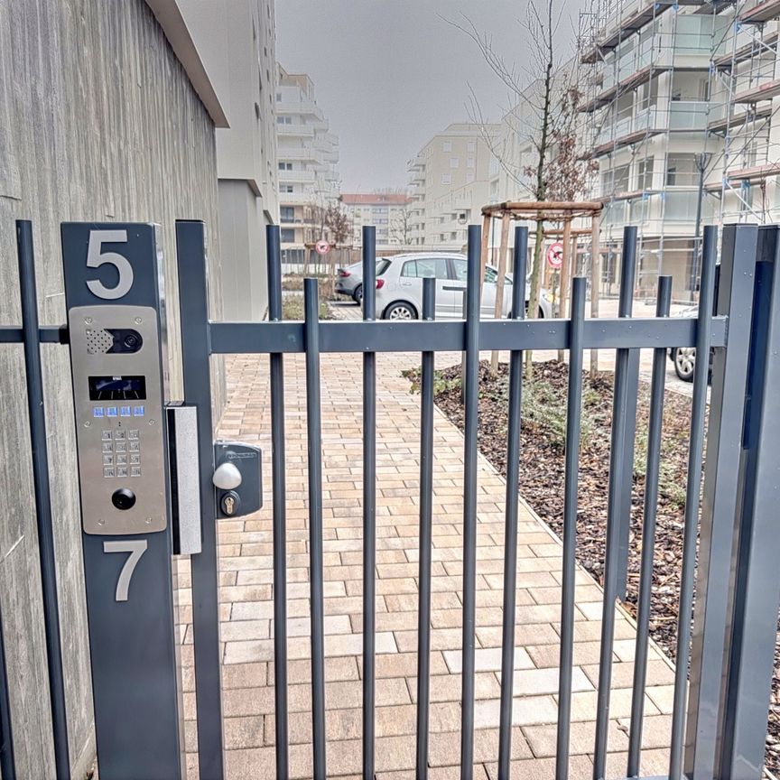 Location Appartement 2 pièces 41m² SCHILTIGHEIM 67300 - Photo 1