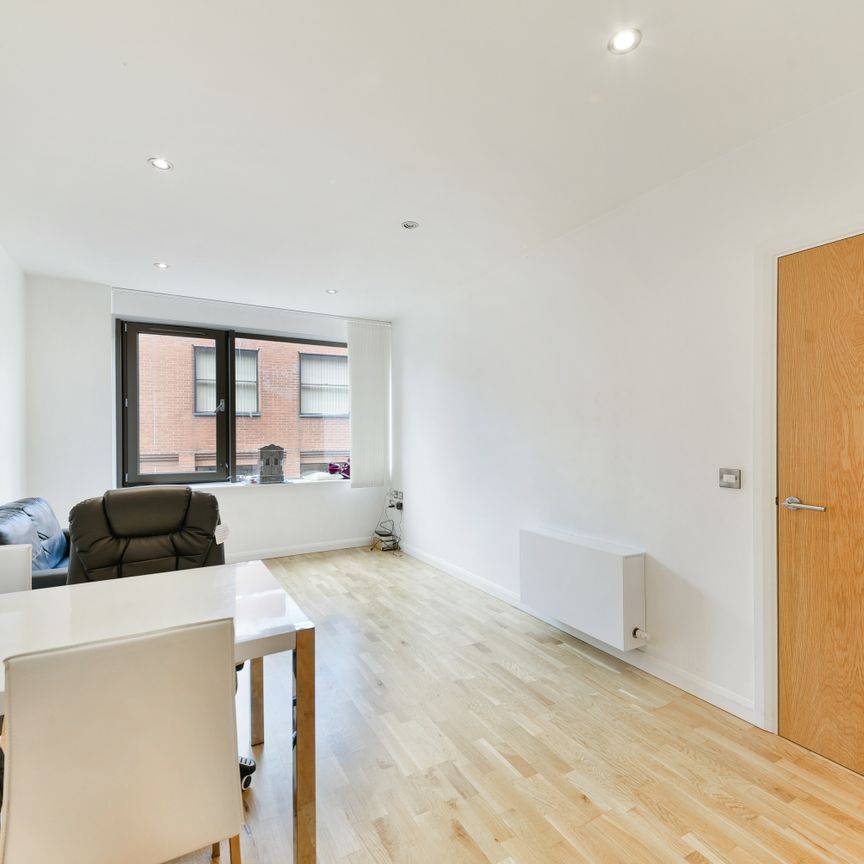 1 bedroom apartment to rent - Photo 1