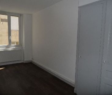 APPARTEMENT T4 A LOUER - Photo 2