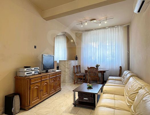 Casa de închiriat ultracentral in Oradea - Fotografie 1