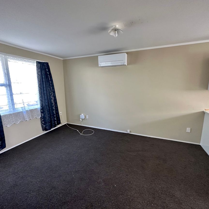 One Bedroom Unit - Photo 1