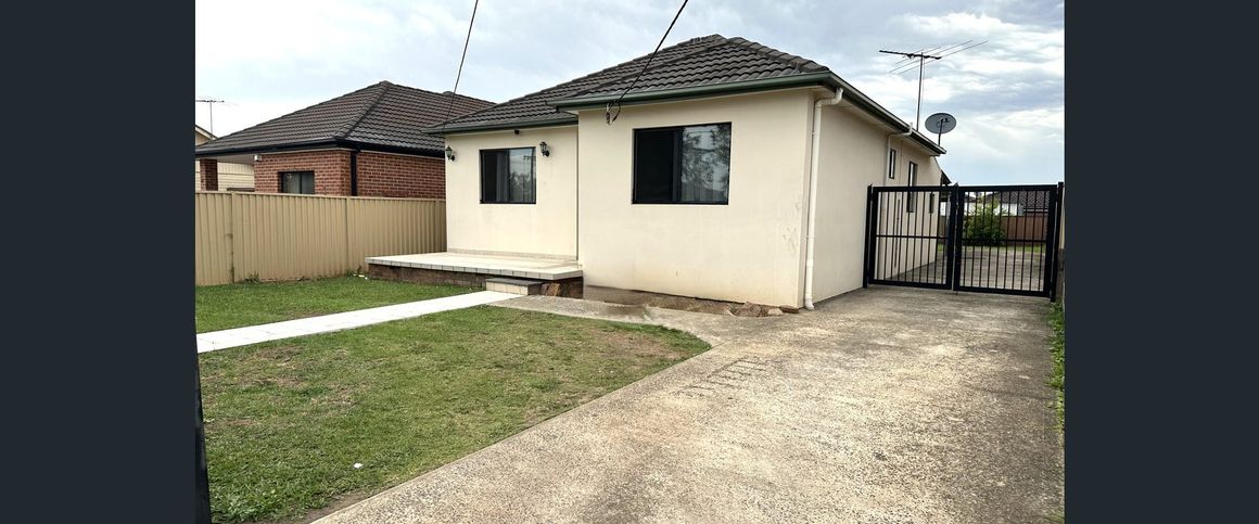 Great Location & Sought-After Neighbourhood - Photo 1