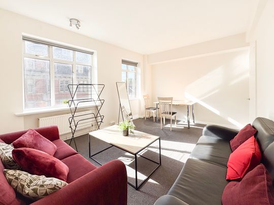 Euston Road, NW1, London - Photo 1