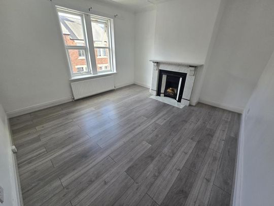 3 bedroom maisonette to rent - Photo 1