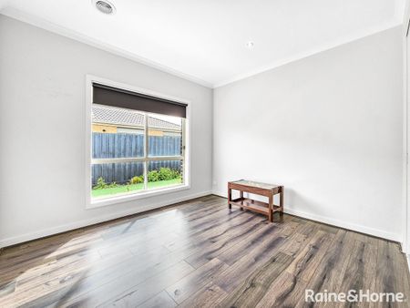 8 Jessie Place, Brookfield, VIC 3338 - Photo 4