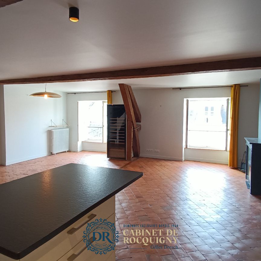 Location Appartement 4 pièces 102m² ORLEANS 45000 - Photo 1