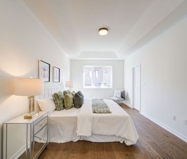 For Lease - 87 Mccague Avenue, Richmond Hill, Ontario - Photo 2