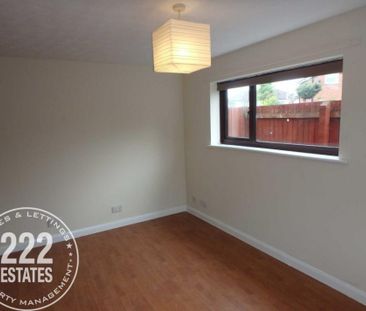 Culbin Close - Warrington - WA3 - Photo 1